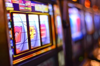 Live dealer table loads on mobile after QRIS deposit